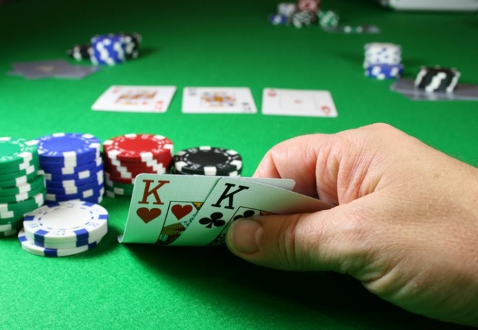 Cách chơi baccarat và chia sẻ chiến thuật bất bại từ cao thủ 3 Cách Chơi Baccarat Thông Minh Là Luôn Soi Cầu Kết Quả Trước Khi Vào Tiền